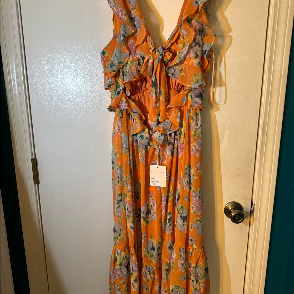 LC Lauren Conrad NWT Peach colored Ruffled Tiered Midi Dress - Picture 5 of 5